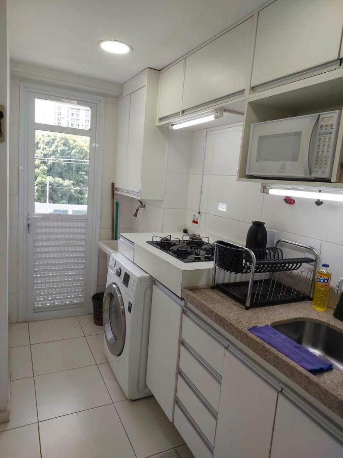 Apartamento Flat Riocentro- Otima Localizacao- Bares E Praias