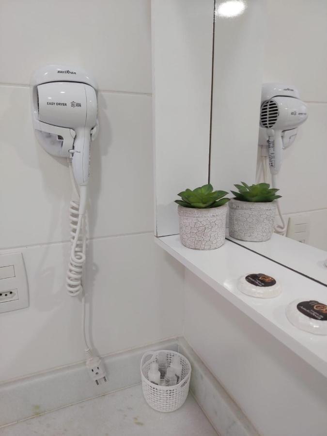 Apartamento Flat Riocentro- Otima Localizacao- Bares E Praias *