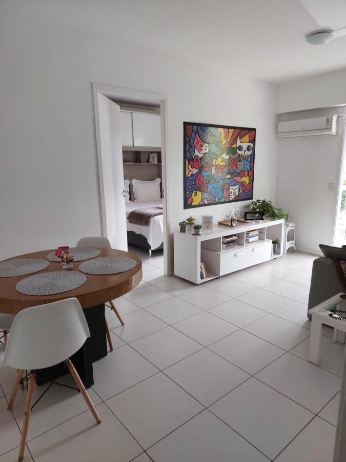 Apartamento Flat Riocentro- Otima Localizacao- Bares E Praias *