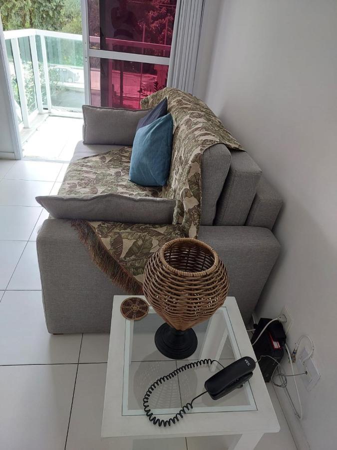 Apartamento Flat Riocentro- Otima Localizacao- Bares E Praias *